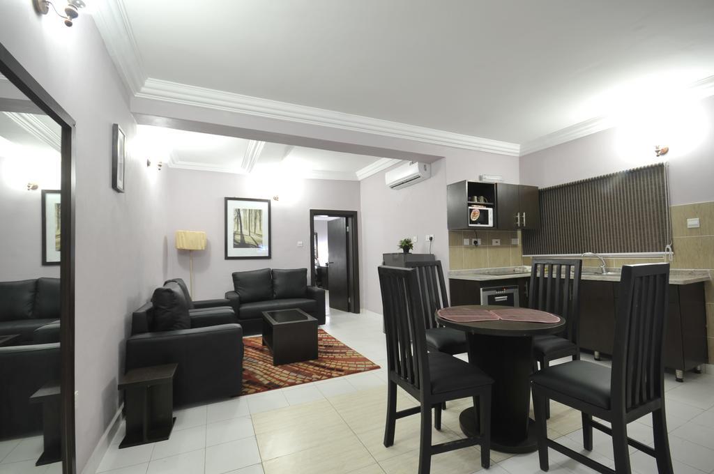 Sheer Luxury Apartments And Suites Abuja Habitación foto
